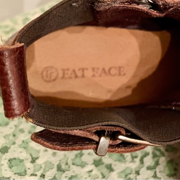 Fat Face boots. Size 9.  Deep brown leather. Side zip. Very good condition! - Picture 9 of 10